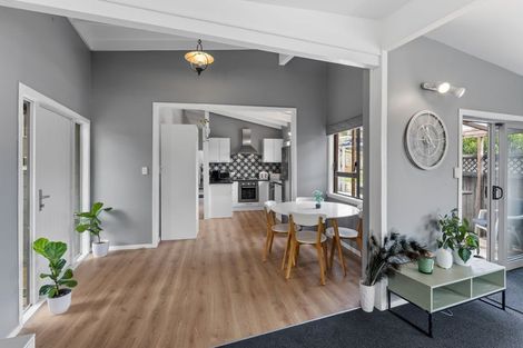 Photo of property in 48 Campbell Avenue, Paraparaumu, 5032