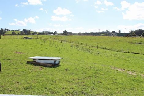 Photo of property in 57 Ladys Mile, Eltham, 4322