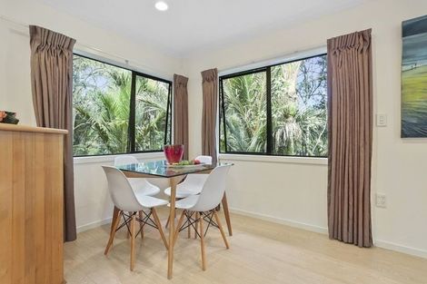 Photo of property in 134 Woodlands Park Road, Titirangi, Auckland, 0604