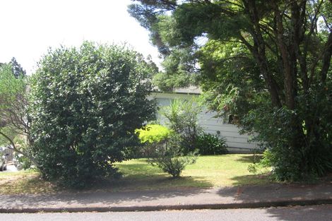 Photo of property in 13 Bryers Place, Bayview, Auckland, 0629
