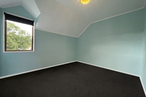 Photo of property in 1/44 Randwick Crescent, Moera, Lower Hutt, 5010