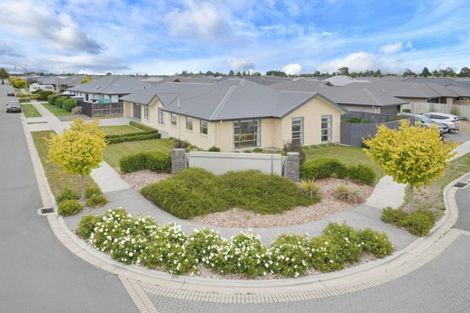 Photo of property in 19 Sutherland Drive, Kaiapoi, 7630