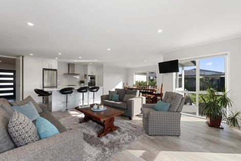 Photo of property in 9 Rose Berry Crescent, Flagstaff, Hamilton, 3210