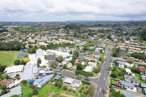 Photo of property in 480 Swanson Road, Ranui, Auckland, 0612