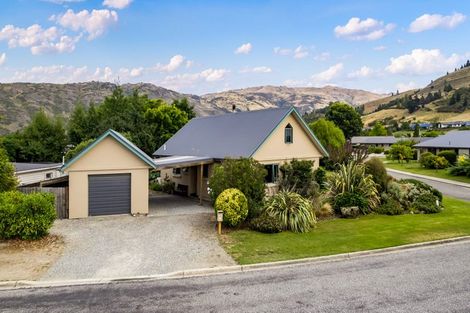 Photo of property in 24 Whitby Street, Clyde, 9330