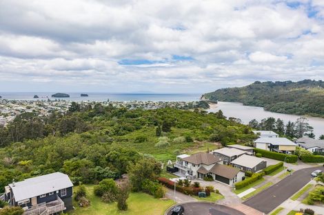 Photo of property in 100 Estuary View, Whangamata, 3620