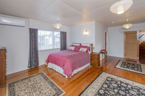 Photo of property in 25 Koromiko Street, Otaki Beach, Otaki, 5512