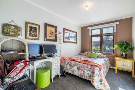 Photo of property in 18 Worcester Street, Waipahi, Gore, 9771