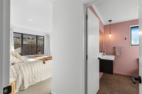 Photo of property in 25 Katrine Drive, Marshland, Christchurch, 8083