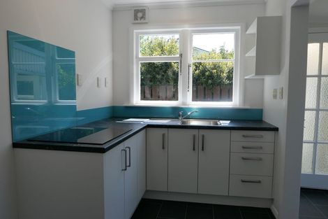 Photo of property in 5 Allen Road, Raumati Beach, Paraparaumu, 5032