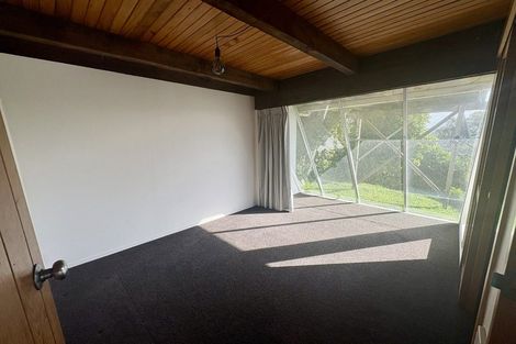 Photo of property in 2/73a Nevay Road, Miramar, Wellington, 6022