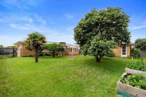 Photo of property in 1180 Papamoa Beach Road, Papamoa Beach, Papamoa, 3118