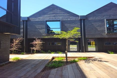 Photo of property in 3/892 Colombo Street, Christchurch Central, Christchurch, 8013