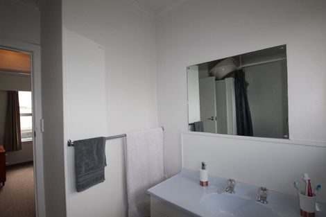 Photo of property in 7 Aeroview Drive, Beach Haven, Auckland, 0626