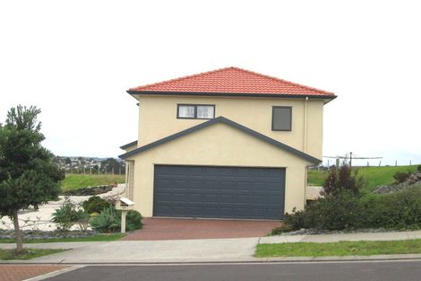 Photo of property in 49 Richfield Crescent, Westgate, Auckland, 0614