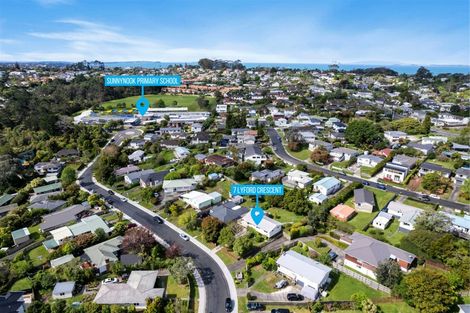 Photo of property in 7 Lyford Crescent, Sunnynook, Auckland, 0620