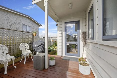 Photo of property in 2a Atkinson Street, Waitara, 4320