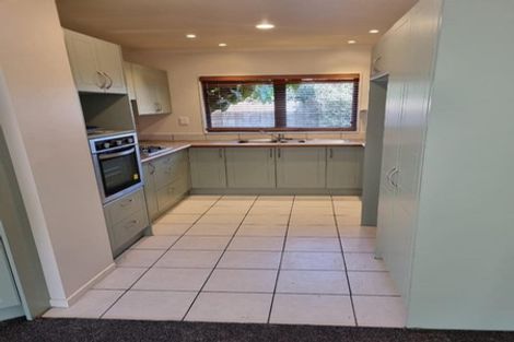 Photo of property in 3/102 Greenhithe Road, Greenhithe, Auckland, 0632