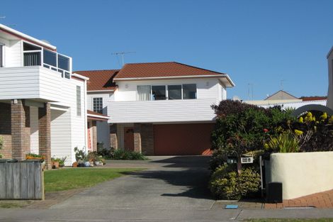 Photo of property in 98 Ocean Road, Ohope, 3121