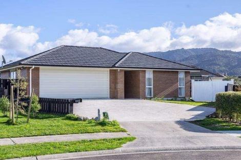 Photo of property in 4 Mckerrow Place, Featherston, 5710