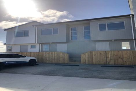 Photo of property in 74a Stanley Road, Glenfield, Auckland, 0629