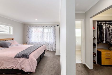 Photo of property in 29 Feist Street, Carterton, 5713