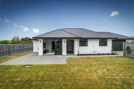 Photo of property in 6 Marble Court, Rolleston, 7614