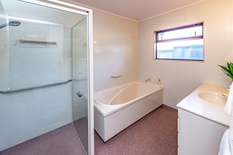 Photo of property in 13b Saint Georges Gate, Whanganui, 4500