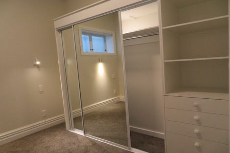 Photo of property in 2 Telford Terrace, Oriental Bay, Wellington, 6011