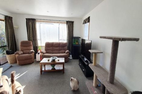 Photo of property in 23 Arcon Drive, Broomfield, Christchurch, 8042