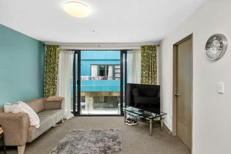 Photo of property in Dual Apartments, 403/142 Vivian Street, Te Aro, Wellington, 6011