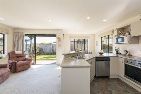 Photo of property in 32 Hoult Crescent, Monaco, Nelson, 7011