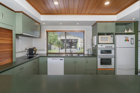 Photo of property in 172 Captain Cook Road, Cooks Beach, Whitianga, 3591