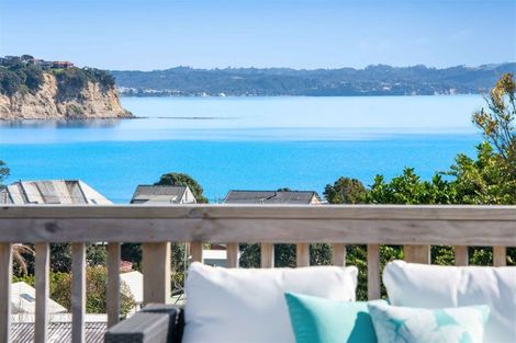 Photo of property in 954a Whangaparaoa Road, Manly, 0930