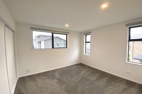 Photo of property in 22 Mohua Lane, Upper Riccarton, Christchurch, 8041
