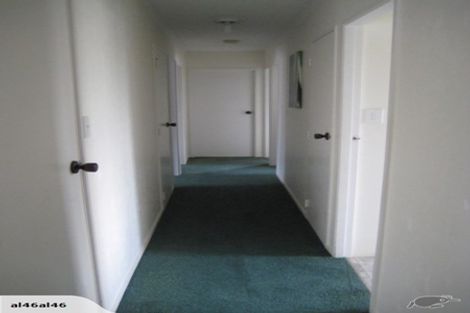 Photo of property in 1/116 Bradbury Road, Botany Downs, Auckland, 2010