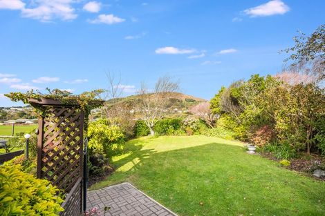 Photo of property in 351 Main Road, Tawa, Wellington, 5028