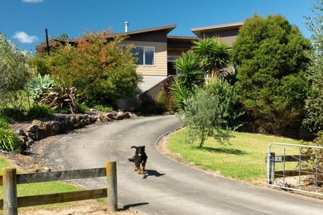 Photo of property in 8 Roger Guy Place, Welcome Bay, Tauranga, 3175