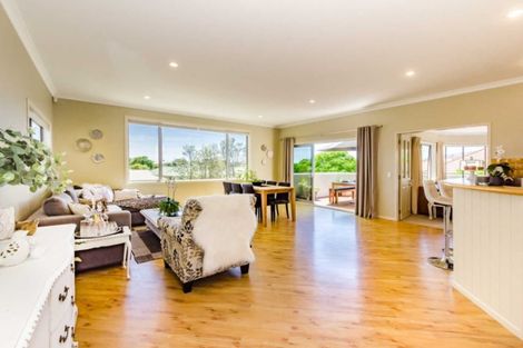 Photo of property in 12 Murray Court, Paraparaumu Beach, Paraparaumu, 5032