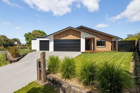 Photo of property in 4 Meridian Place, Flagstaff, Hamilton, 3210