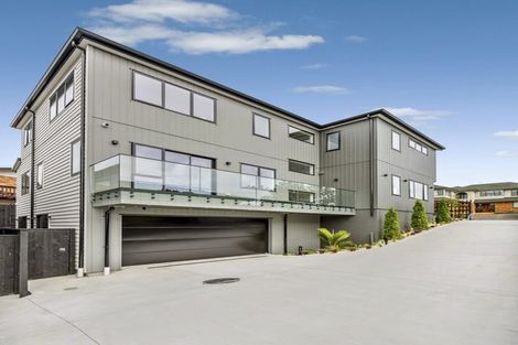 Photo of property in 202 Clovelly Road, Bucklands Beach, Auckland, 2012