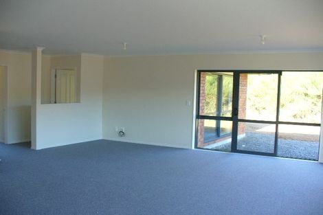 Photo of property in 257 Maungaraki Road, Maungaraki, Lower Hutt, 5010