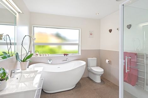 Photo of property in 6 Euan Sarginson Place, Diamond Harbour, Lyttelton, 8971