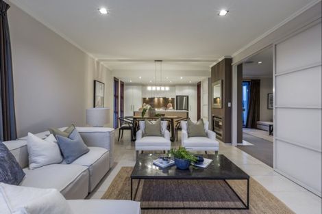 Photo of property in 17 Grand Drive, Orewa, 0931