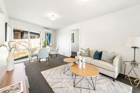 Photo of property in 10 Helvetia Drive, Browns Bay, Auckland, 0630