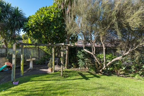 Photo of property in 16a White Swan Road, Mount Roskill, Auckland, 1041