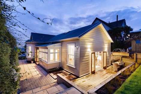 Photo of property in 2 Carnarvon Street, Belleknowes, Dunedin, 9011