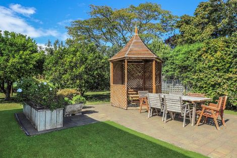 Photo of property in 437 Dalcross Street, Mayfair, Hastings, 4122