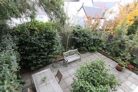 Photo of property in 2/16 Exeter Street, Merivale, Christchurch, 8014