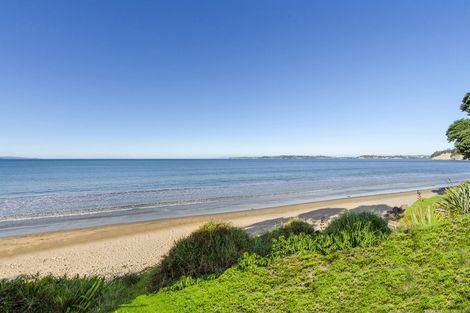 Photo of property in 4a Marellen Drive, Red Beach, 0932